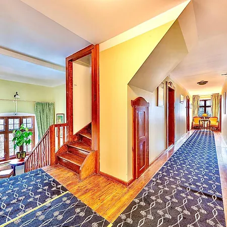 Alojamento de Acomodação e Pequeno-almoço Maria *