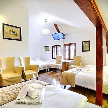 فندق مبيت وإفطار Maria كارباش